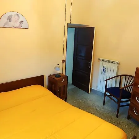 Casa Anna Cerasuolo - Intera Casa Indipendente In Borgo Holiday home Cerasolo