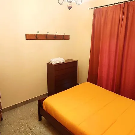 Casa Anna Cerasuolo - Intera Casa Indipendente In Borgo