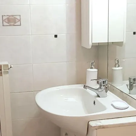 Casa Anna Cerasuolo - Intera Casa Indipendente In Borgo Holiday home Cerasolo