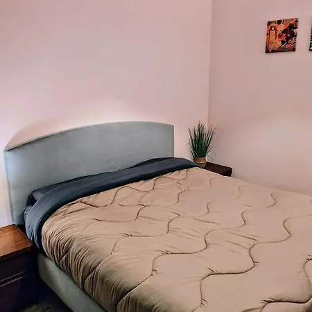 Casa Anna Cerasuolo - Intera Casa Indipendente In Borgo * Cerasolo