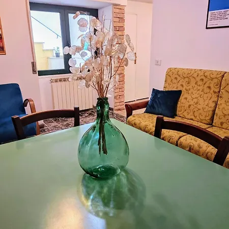 Casa Anna Cerasuolo - Intera Casa Indipendente In Borgo Holiday home